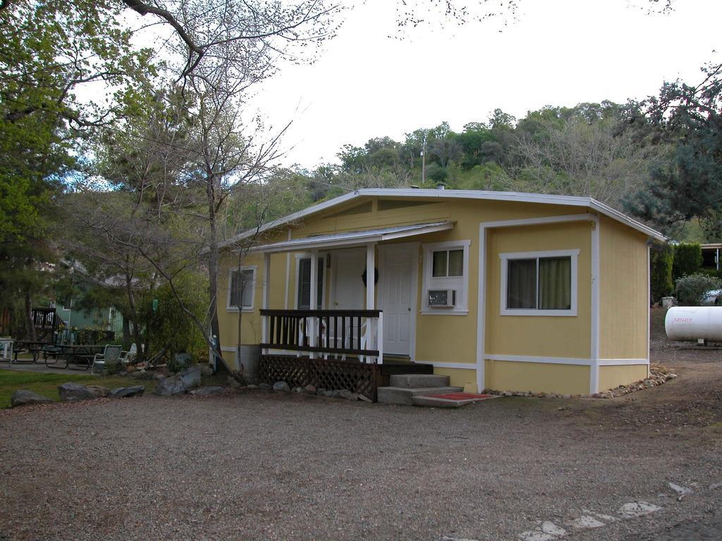 Sequoia Motel スリー・リバーズ エクステリア 写真